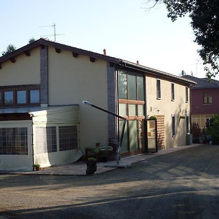 Agriturismo La Marletta Imola Exterior foto